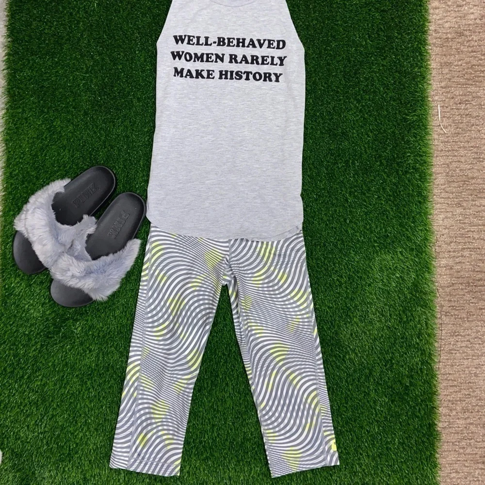 Nike Neon Abstract Capri